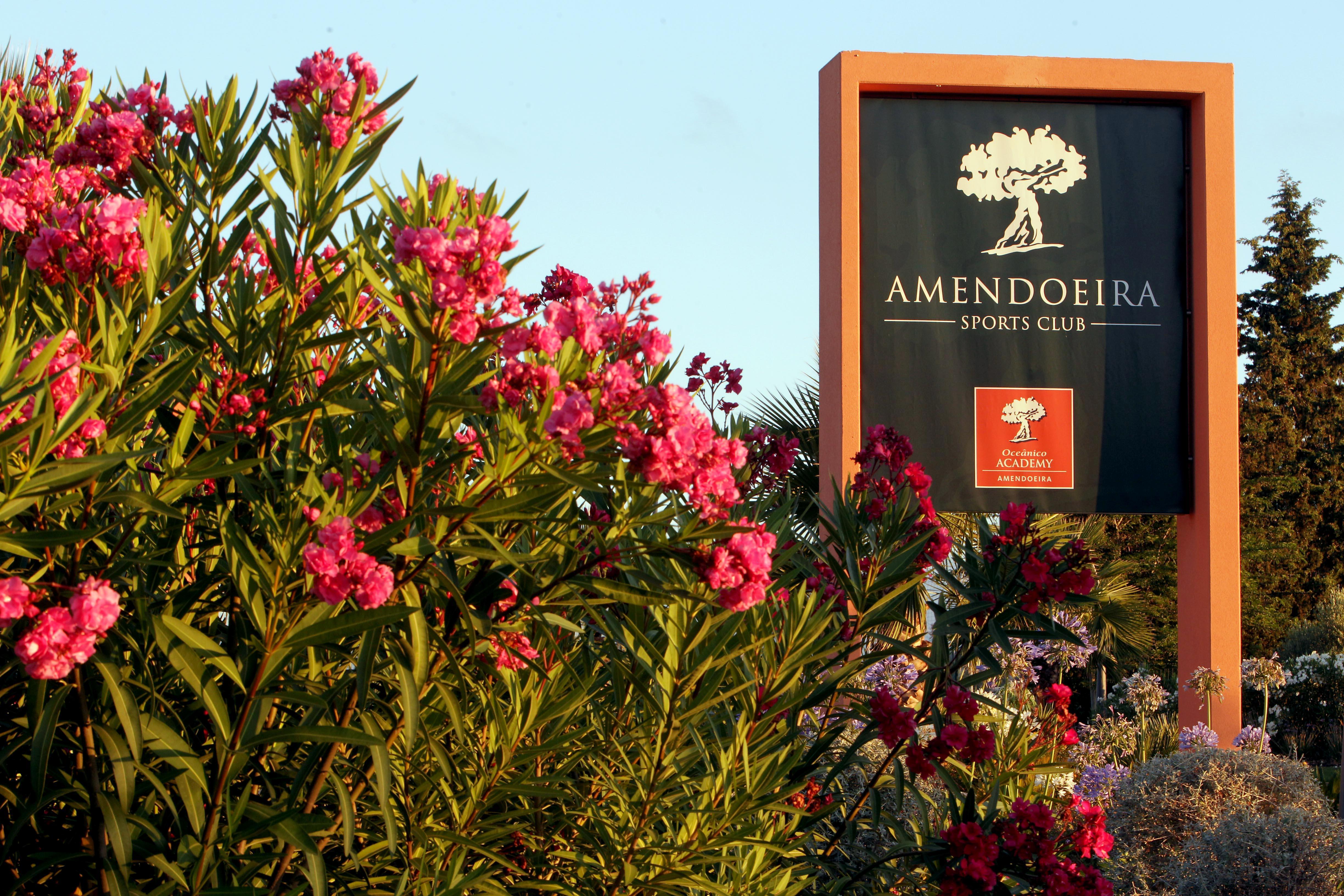 Amendoeira Golf Resort - Apartments And Villas 실베스 외부 사진